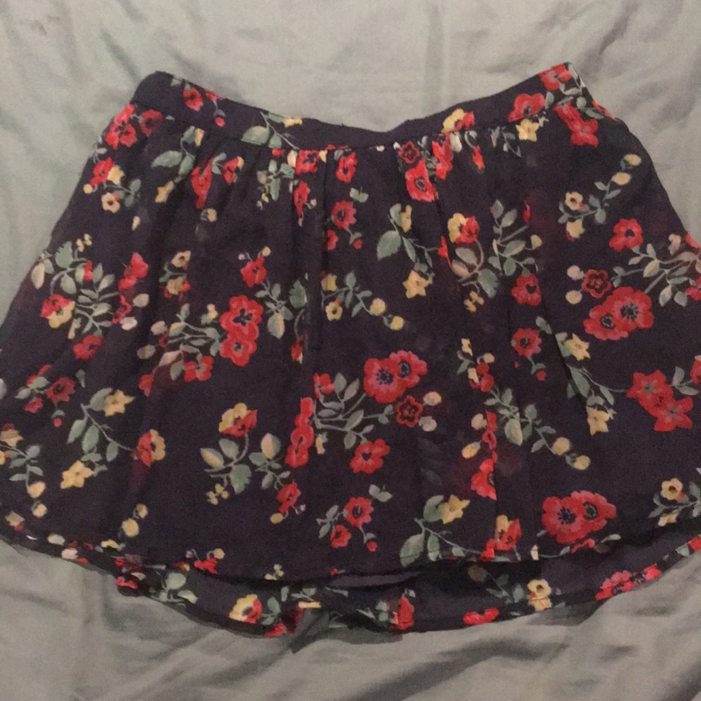 Hollister Skirt
